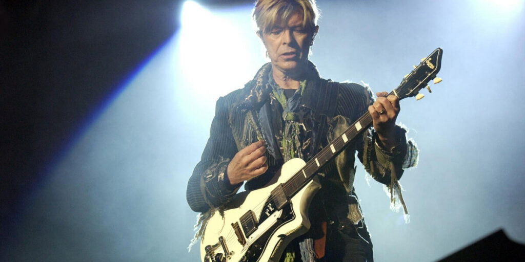 Revisitando a vida e o legado de Davíd Bowie