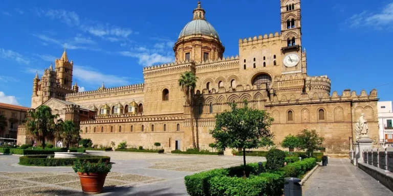 Conheça a beleza e a história da Sicília